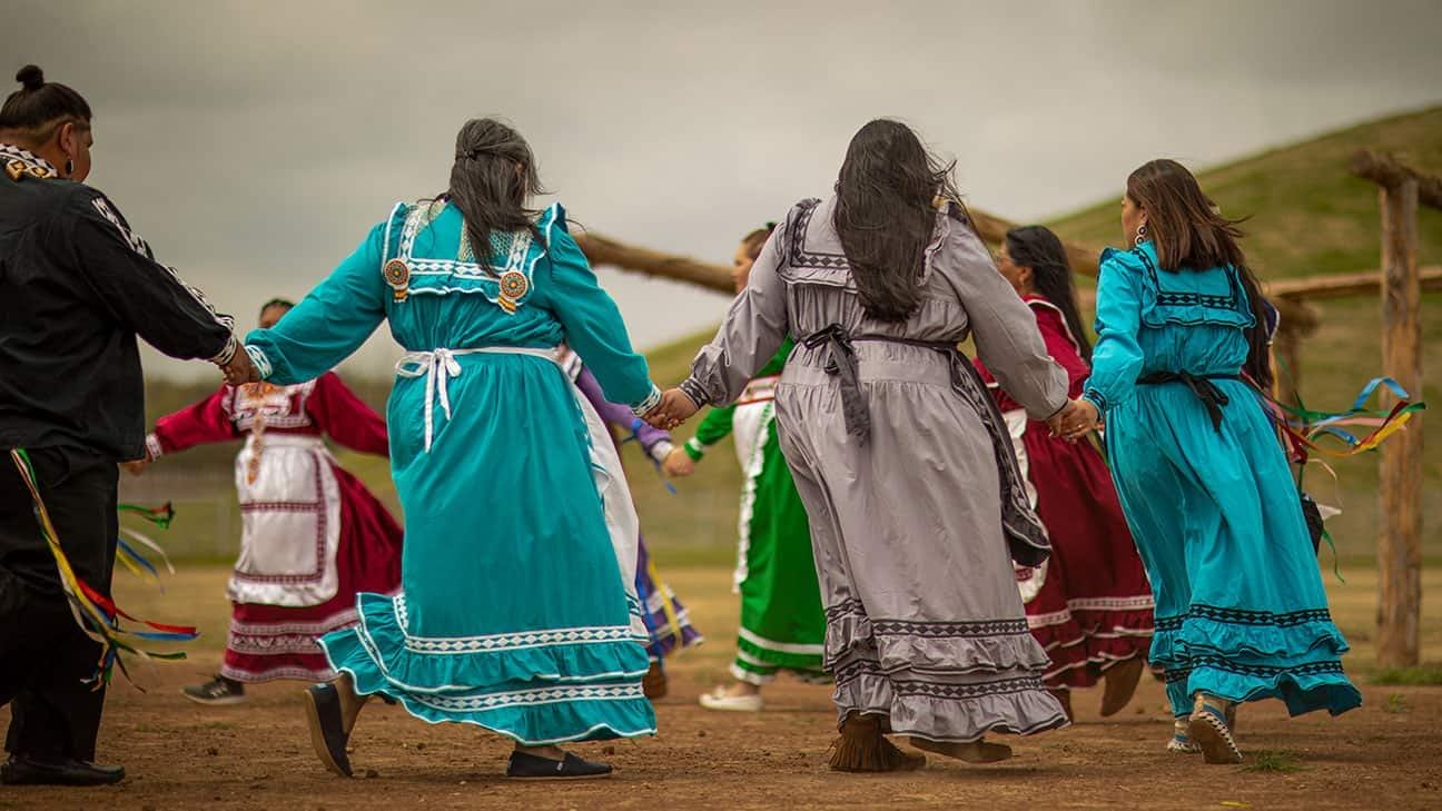 Experiencing the Magic of Traditional Dance and Music Through Cultural Events